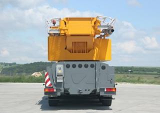 всюдихідні крани Liebherr LTM 1200-5.1 