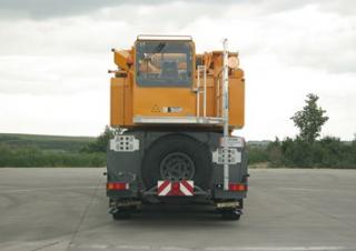 всюдихідні крани Liebherr LTM 1500-8.1