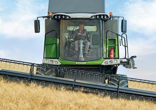 Зерновий комбайн Fendt 5275 C