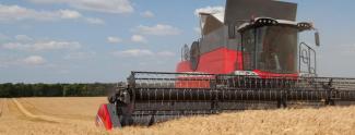 Зерновий комбайн Massey Ferguson Centora 7382 AL