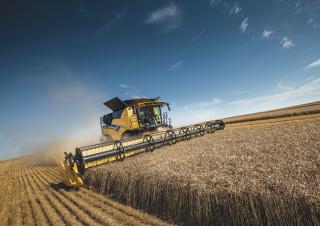 Зерновий комбайн New Holland CR8.90 12.5