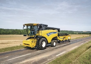 Зерновий комбайн New Holland CX5.80