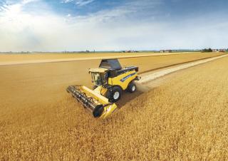Зерновий комбайн New Holland CX6.80