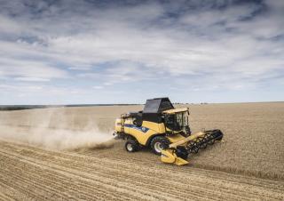 Зерновий комбайн New Holland CX6.80