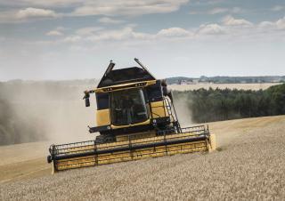 Зерновий комбайн New Holland CX6.80