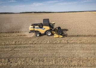 Зерновий комбайн New Holland CX6.80