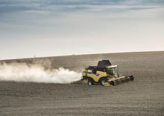 Зерновий комбайн New Holland CX6.80