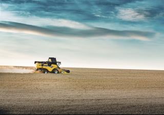 Зерновий комбайн New Holland CX6.80