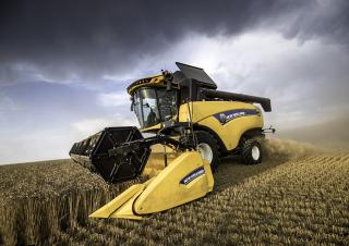 Зерновий комбайн New Holland CX6.90