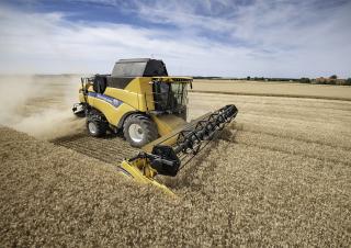 Зерновий комбайн New Holland CX8.90   