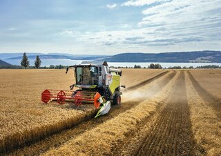 Зерновий комбайн Claas Evion 450 Maxi    