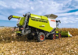 Зерновий комбайн Claas Lexion 650