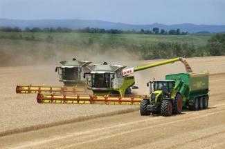 Зерновий комбайн Claas Lexion 780 TerraTrac