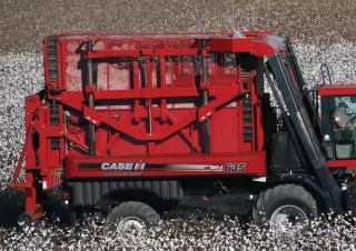 Зерновий комбайн Case IH Module Express 635