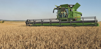 Зерновий комбайн John Deere S 690 HM