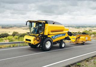 Зерновий комбайн New Holland TC5.90 ST5 