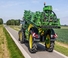Причіпні польові обприскувачі John Deere R975i