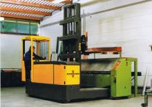 Електричні різноспрямовані навантажувачі Baumann EVS 50/16/33