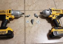 Акумуляторні ударні гайковерти та гайковерти DEWALT DCF899NT-XJ