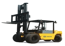 Автонавантажувач дизельний OM DVX 806