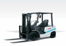 Автонавантажувач дизельний TCM FHD20T3A iNOMA