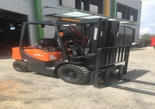 Автонавантажувач дизельний Doosan D25G Plus