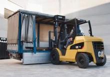 Автонавантажувач дизельний Caterpillar DP55N