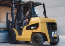 Автонавантажувач дизельний Caterpillar DP55NB