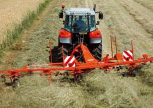 барабанні сіноворушилки Kuhn GF 7702