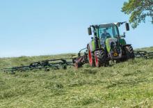 барабанні сіноворушилки Fendt Lotus 1250