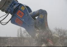 Бетонні подрібнювачі TREVI BENNE F 20RRD