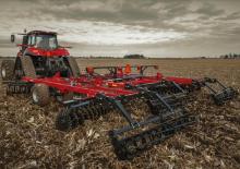 Дисково-цинкова борона Case IH True-Tandem 335 Barracuda 25