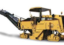 Дорожня фреза Caterpillar PM200