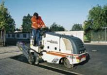 Дорожня фреза Wirtgen W 35 DC
