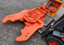Дробарки для бетону NPK S 22 XAR
