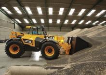 Дворовий навантажувач JCB 560-80 AGRI Xtra