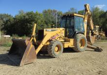 Екскаватор-навантажувач John Deere Construction 710 D