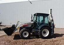 Екскаватор-навантажувач Terex-Fermec 880 SX