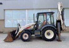 Екскаватор-навантажувач Terex 880