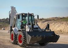 Екскаватор-навантажувач Bobcat B780