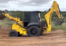 Екскаватор-навантажувач New Holland B80C