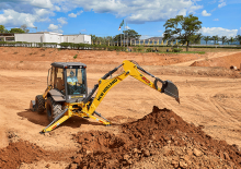 Екскаватор-навантажувач New Holland B90B