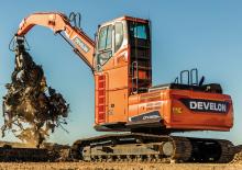 Екскаватори для перевалки Develon DX225MH-5