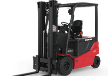Електричні навантажувачі RAYMOND 4810