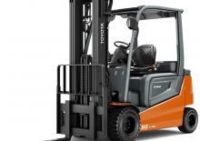 Електричні навантажувачі Toyota 9 FBM 25T 