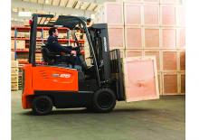 Електричні навантажувачі Doosan B30S-7