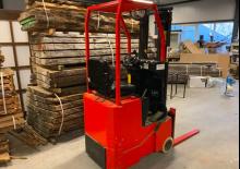 Електричні навантажувачі FABA EFG 1000
