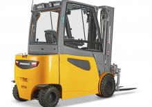 Електричні навантажувачі Jungheinrich EFG S30