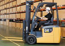 Електричні навантажувачі Caterpillar EP 20