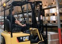 Електричні навантажувачі Caterpillar EP15K RT PAC